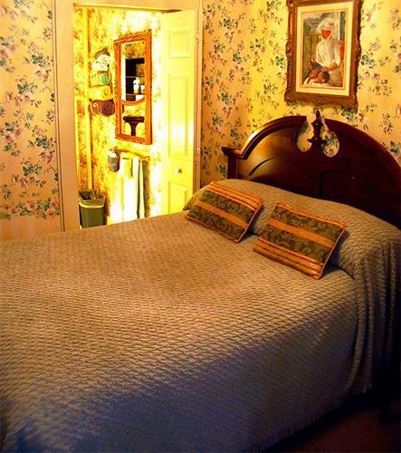 Inn At St John Portland In-Town Room photo